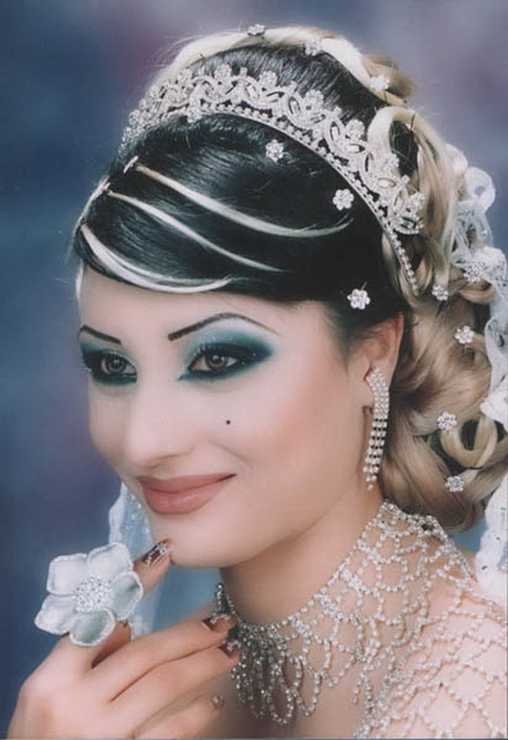 Coiffure mariage arabe coiffure-mariage-arabe-85_10 