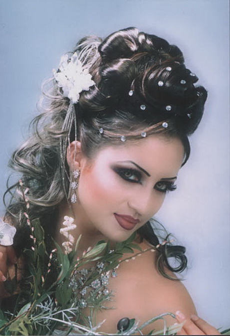 Coiffure mariage arabe coiffure-mariage-arabe-85_4 
