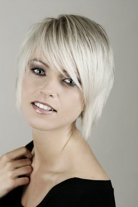 Coupe cheveux courts blonds coupe-cheveux-courts-blonds-06_12 