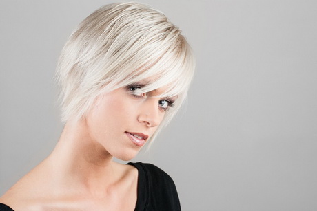 Coupe cheveux courts blonds coupe-cheveux-courts-blonds-06_13 