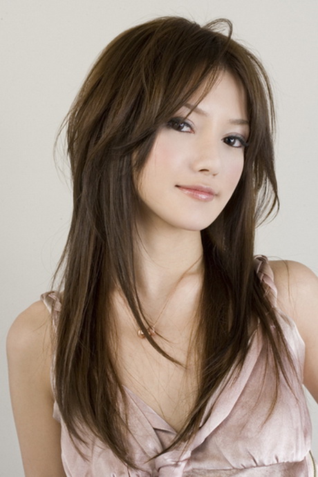 Exemple de coupe de cheveux long exemple-de-coupe-de-cheveux-long-14_9 