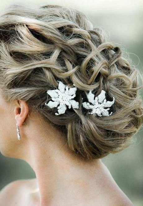 Coiffure mariage 2017 cheveux longs coiffure-mariage-2017-cheveux-longs-15_16 