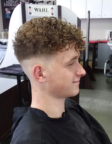 Coiffure jeune homme 2020 coiffure-jeune-homme-2020-60_9 