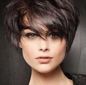 Modele coiffure femme 2018 court modele-coiffure-femme-2018-court-61_16 
