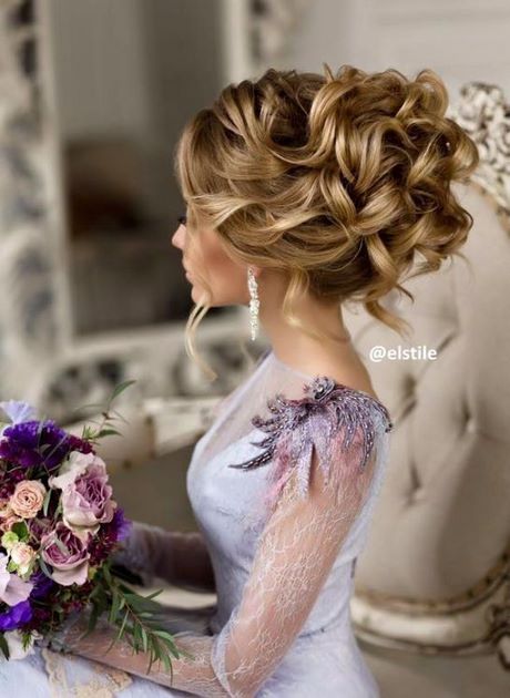Coiffure mariage cheveux long 2019 coiffure-mariage-cheveux-long-2019-09_8 