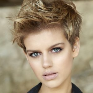 Model coiffure courte femme 2019 model-coiffure-courte-femme-2019-39_15 