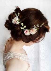 Coiffure mariage avec fleurs naturelles coiffure-mariage-avec-fleurs-naturelles-97_11 