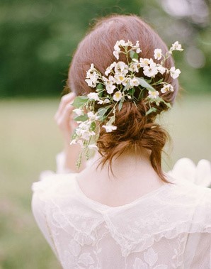 Coiffure mariage avec fleurs naturelles coiffure-mariage-avec-fleurs-naturelles-97_9 