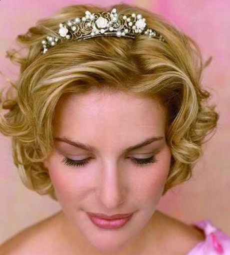 Coiffure mariage 2016 cheveux courts coiffure-mariage-2016-cheveux-courts-24_2 