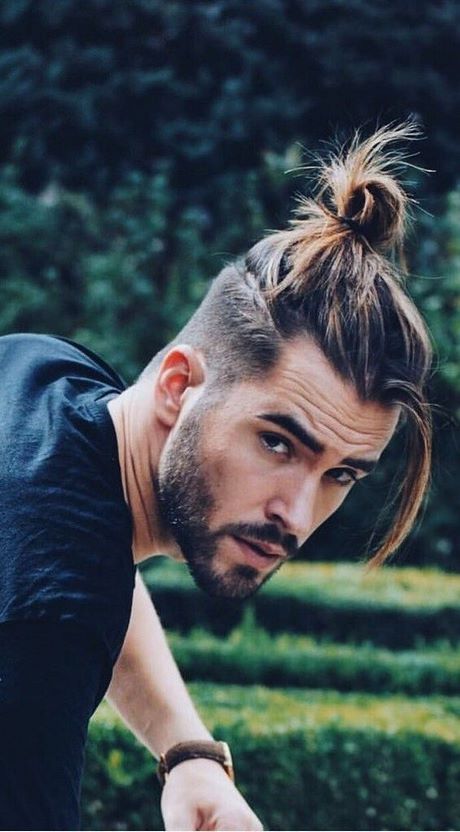 Coiffure homme 2021 long coiffure-homme-2021-long-17_15 