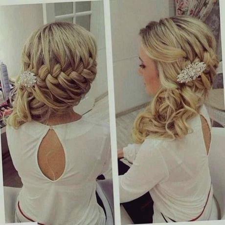 Coiffure mariage simple cheveux long coiffure-mariage-simple-cheveux-long-02_17 