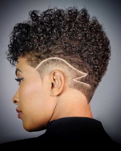 Coiffure femme afro 2022 coiffure-femme-afro-2022-09_11 