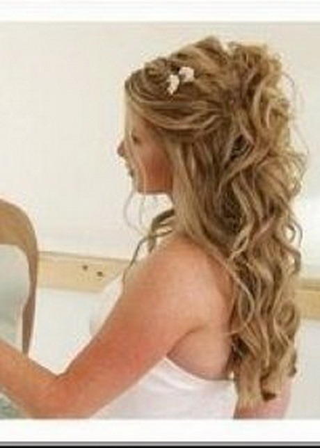 Coiffure mariage cheveux mi long lachés bouclés coiffure-mariage-cheveux-mi-long-laches-boucles-61_8 