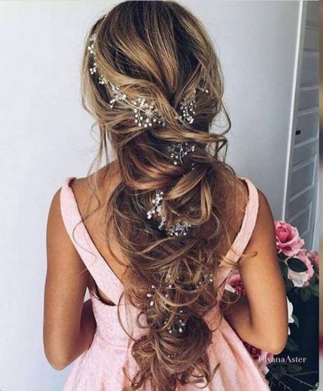 Coiffure mariage tresse cheveux long coiffure-mariage-tresse-cheveux-long-91_9 