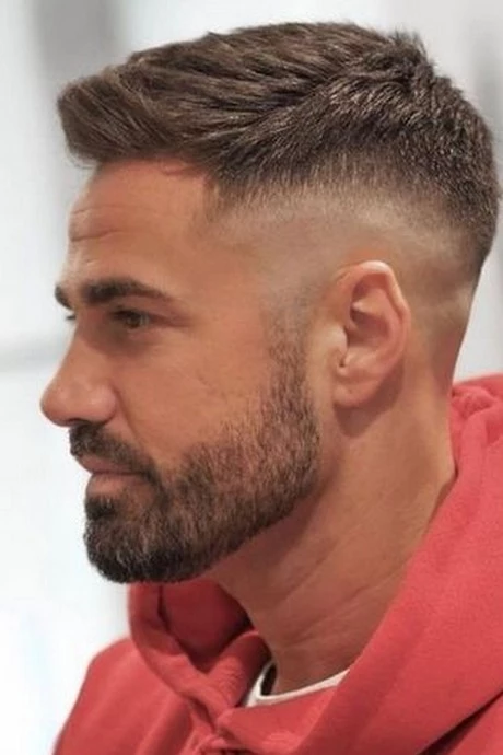 Coupe cheveux 2023 homme degrade coupe-cheveux-2023-homme-degrade-15_7-12 