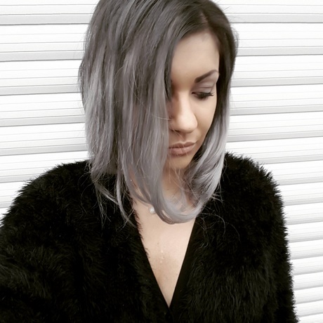 Cheveux gris long cheveux-gris-long-64_12 