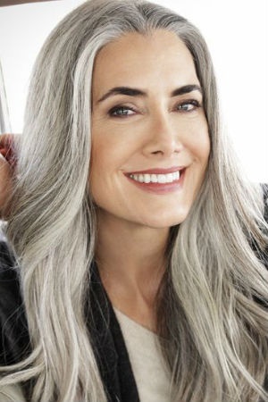 Cheveux gris long cheveux-gris-long-64_16 