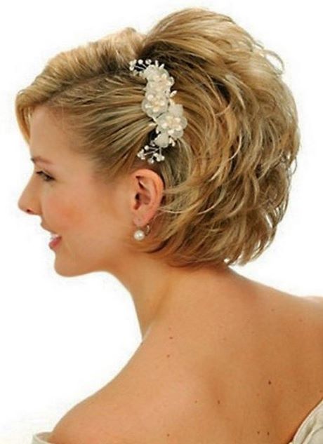 Coiffure femme mariage cheveux courts coiffure-femme-mariage-cheveux-courts-29_6 