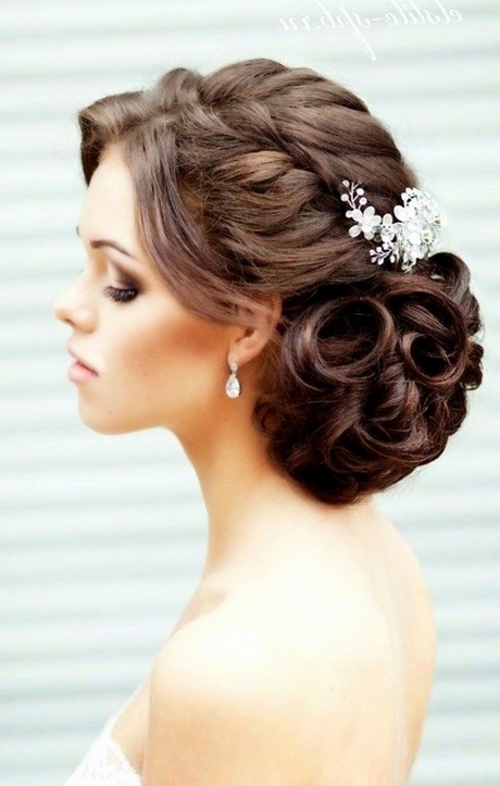 Coiffure femme mariage cheveux long coiffure-femme-mariage-cheveux-long-24_13 