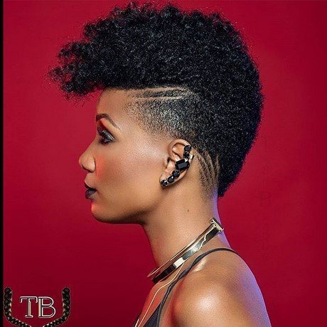 Coupe cheveux court femme afro coupe-cheveux-court-femme-afro-99_16 
