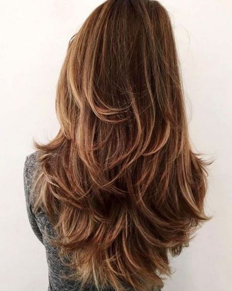 Coiffure femme 2019 cheveux long coiffure-femme-2019-cheveux-long-30_14 
