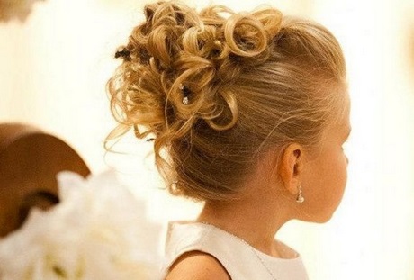Coiffure mariage fille 10 ans