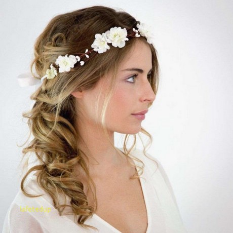 Coiffure mariage fleur cheveux coiffure-mariage-fleur-cheveux-51_6 