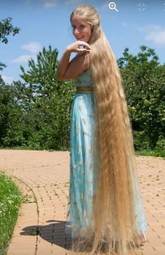 Femme cheveux tres long femme-cheveux-tres-long-23_12 