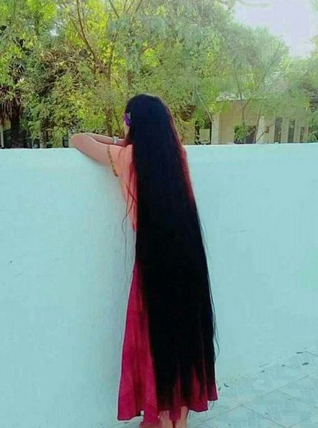 Femme cheveux tres long femme-cheveux-tres-long-23_3 