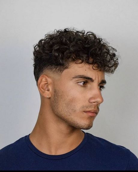 Coiffure homme dégradé 2021 coiffure-homme-degrade-2021-28_5 