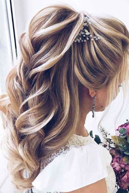 Coiffure mariage cheveux courts 2021 coiffure-mariage-cheveux-courts-2021-88_5 