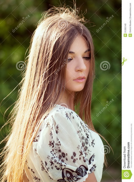 Fille cheveux long fille-cheveux-long-17_10 