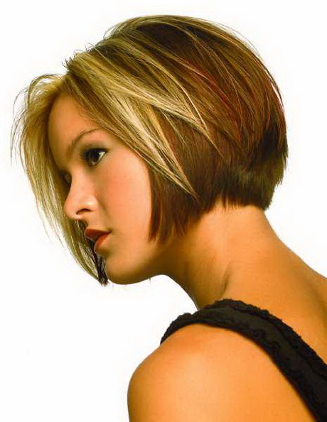 Modele de coiffure carré court dégradé modele-de-coiffure-carr-court-dgrad-91_6 