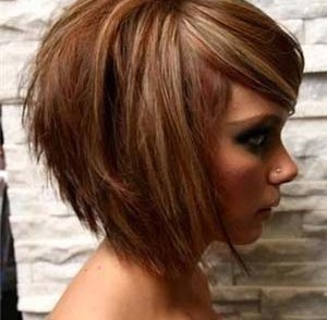Coupe cheveux tête ronde femme coupe-cheveux-tte-ronde-femme-90_15 