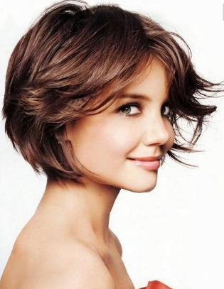 Idee coupe cheveux visage rond idee-coupe-cheveux-visage-rond-13_2 