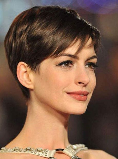 Anne hathaway cheveux courts anne-hathaway-cheveux-courts-75 