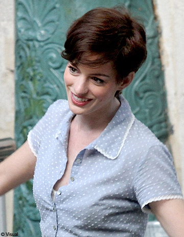 Anne hathaway cheveux courts anne-hathaway-cheveux-courts-75_11 