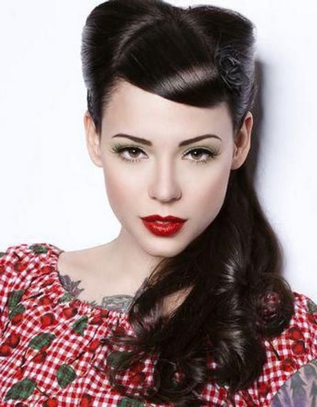 Coiffure pin up cheveux long coiffure-pin-up-cheveux-long-80_3 