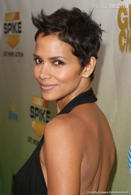 Halle berry cheveux courts halle-berry-cheveux-courts-52 