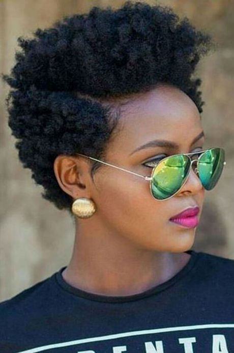 Coiffure courte femme afro coiffure-courte-femme-afro-18_14 
