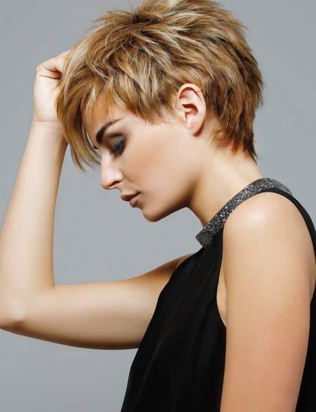 Coupe courte femme chatain coupe-courte-femme-chatain-87_6 