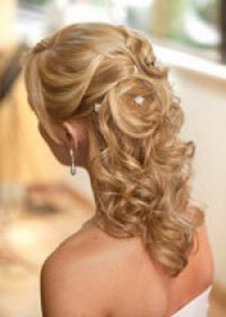 Hairstyles For Weddings Down Medium Hair