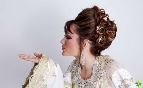 Coiffure mariage libanais coiffure-mariage-libanais-55_11 