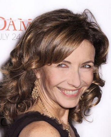 Coiffure pour femme de 50 ans coiffure-pour-femme-de-50-ans-55_5 