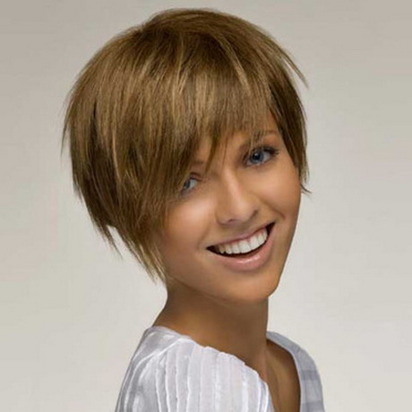 Coupe cheveux court fille