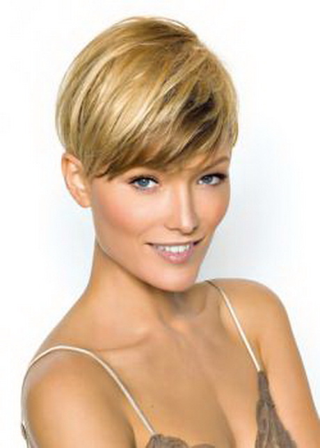 Coupe cheveux courts blonds coupe-cheveux-courts-blonds-06_3 