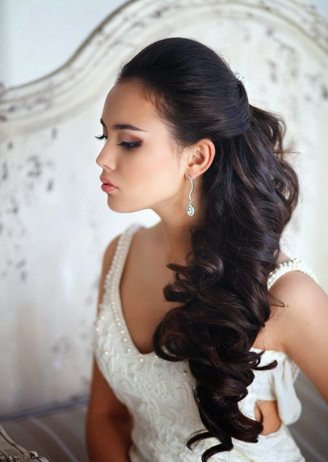 Coupe mariage cheveux long coupe-mariage-cheveux-long-28_20 