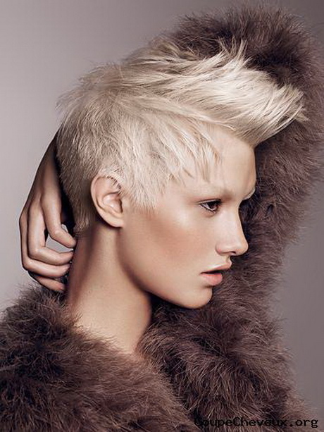 Images coupe cheveux courts