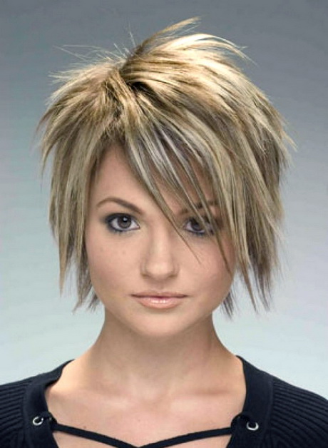 Modele de coiffure courte pour femme modele-de-coiffure-courte-pour-femme-25_16 