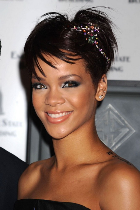 Rihanna cheveux court rihanna-cheveux-court-97_11 